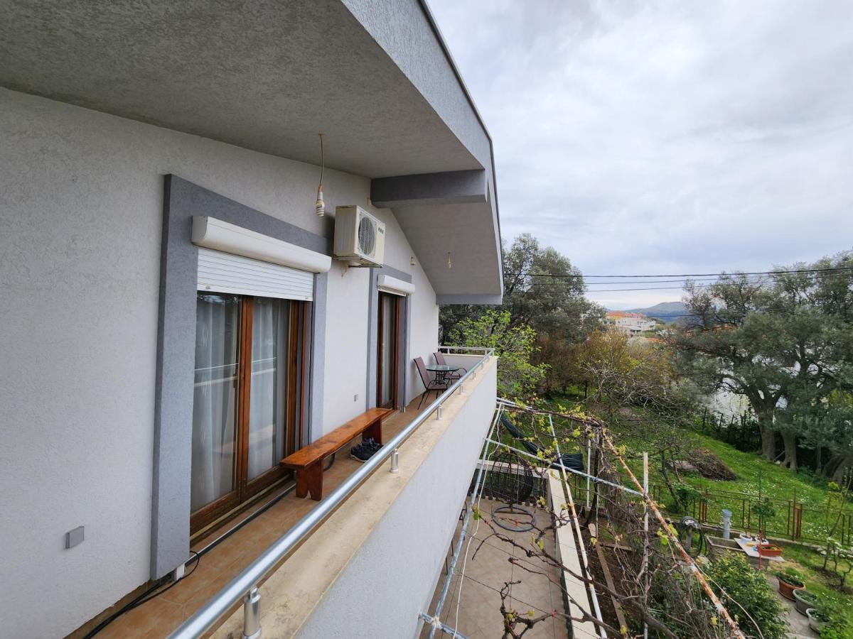 באר Apartment Dukic מראה חיצוני תמונה